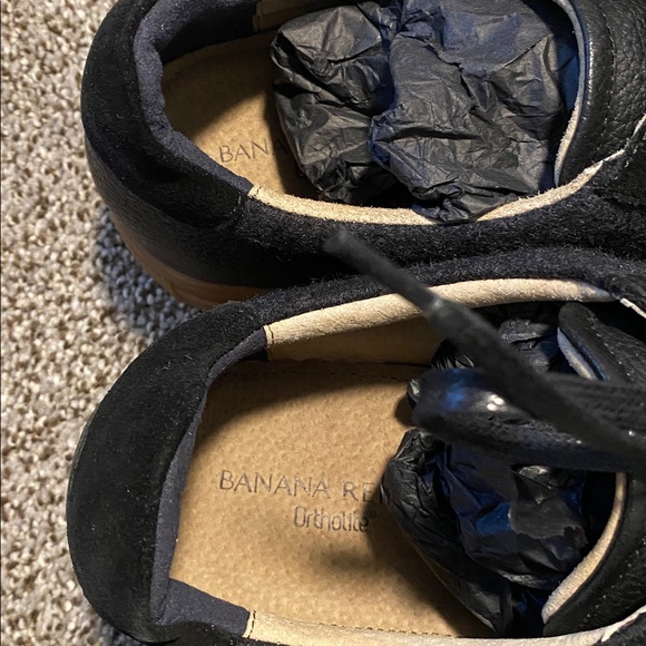 Banana Republic Mason Mixed Media Stylish Black Leather Men's Sneakers - Picture 2 of 10